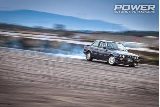 Drift on a budget: BMW E30 3,4lt M30